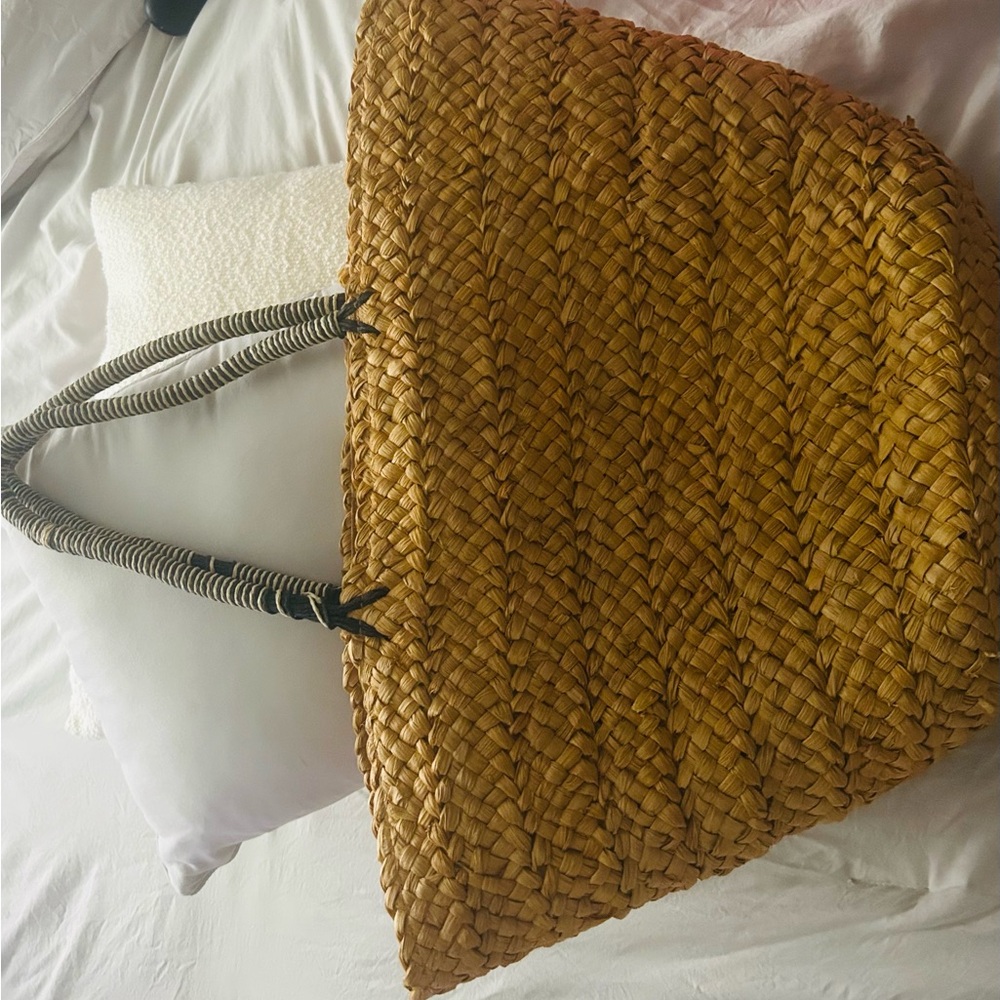 Stylish Tan Woven Tote Bag